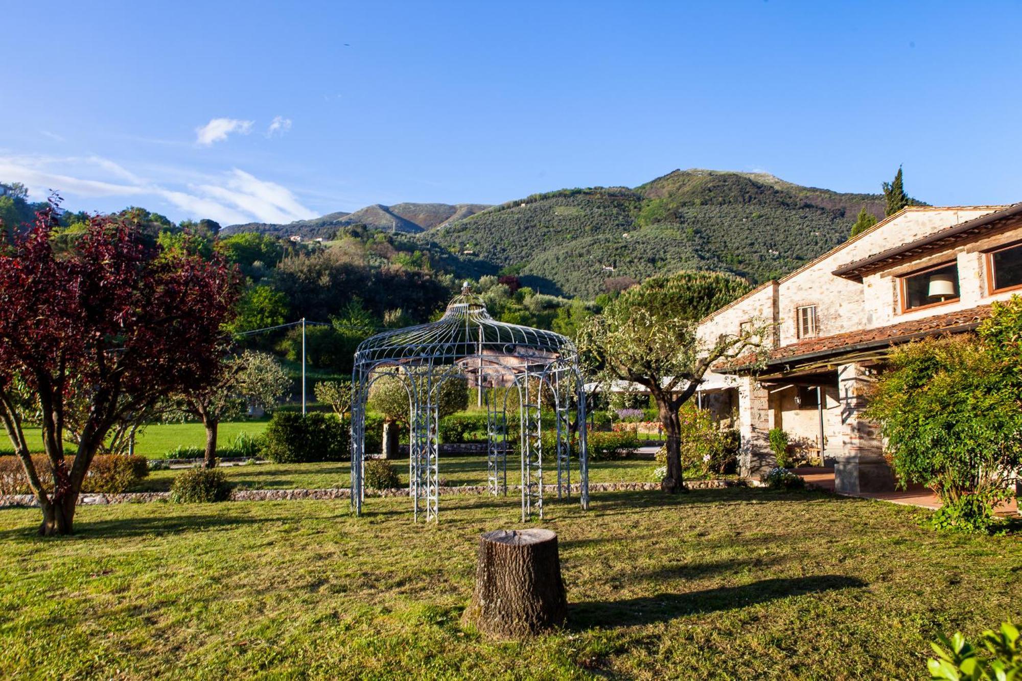 Hotel Bernardone Camaiore Zewnętrze zdjęcie